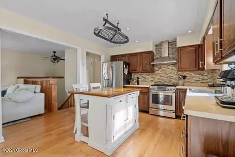 Kitchen - 232 Phillips Rd, Schenectady, NY 12306 photo 1 of 7