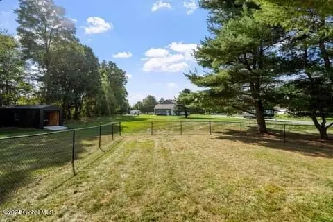 Exterior - 232 Phillips Rd, Schenectady, NY 12306 photo 10 of 16