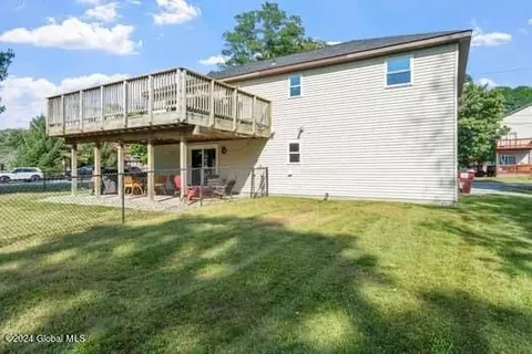 Exterior - 232 Phillips Rd, Schenectady, NY 12306 photo 6 of 16