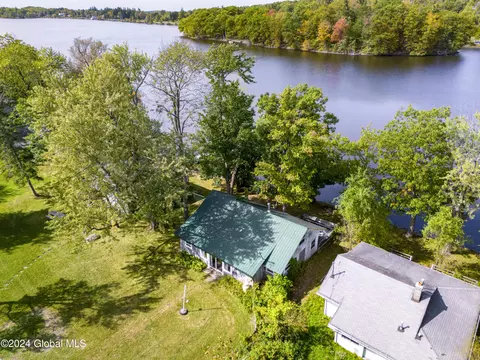 156 Lake Ave, Delanson, NY 12053