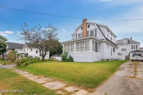 201 Huston St, Scotia, NY 12302 photo 2