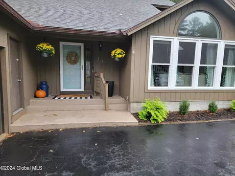 24 Meadow Rue Pl, Ballston Spa, NY 12020 photo 26