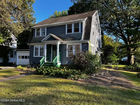 36 Pearl St, Hudson Falls, NY 12839