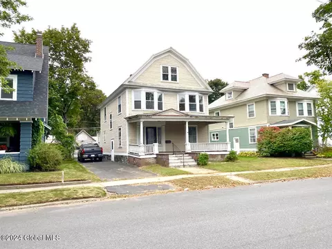 23 Coolidge Ave, Glens Falls, NY 12801