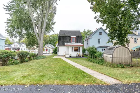 1685 Oneida St, Schenectady, NY 12308 photo 13