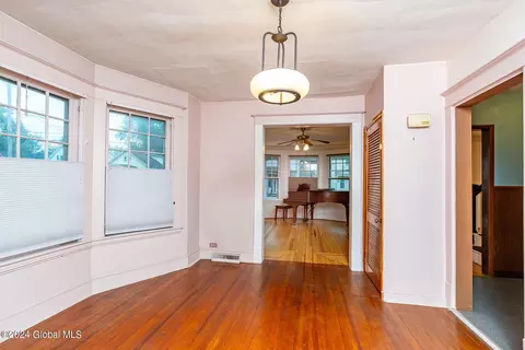 1685 Oneida St, Schenectady, NY 12308 photo 26