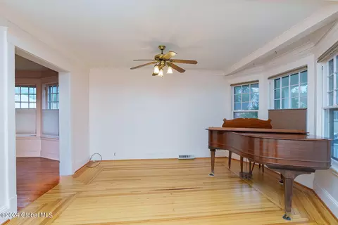 1685 Oneida St, Schenectady, NY 12308 photo 30