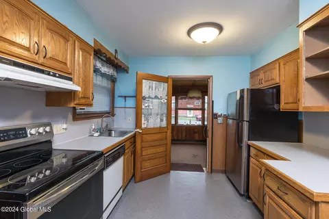 1685 Oneida St, Schenectady, NY 12308 photo 19