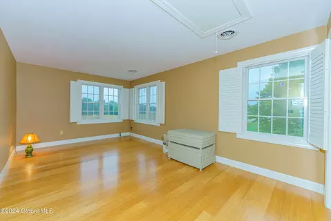 Bedroom - 391 Wall St, Schuylerville, NY 12871 photo 4 of 7