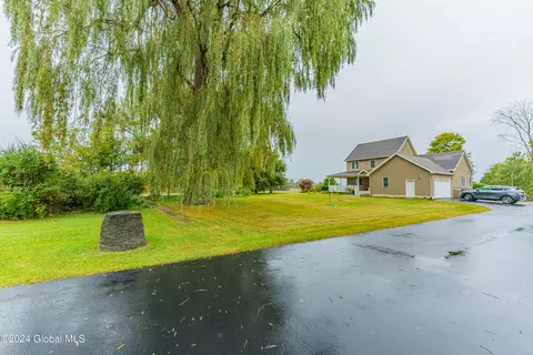 Exterior - 391 Wall St, Schuylerville, NY 12871 photo 3 of 15