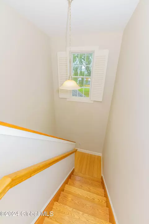 Entry Way - 391 Wall St, Schuylerville, NY 12871 photo 2 of 2