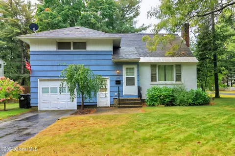 164 Birch Ln, Glenville, NY 12302