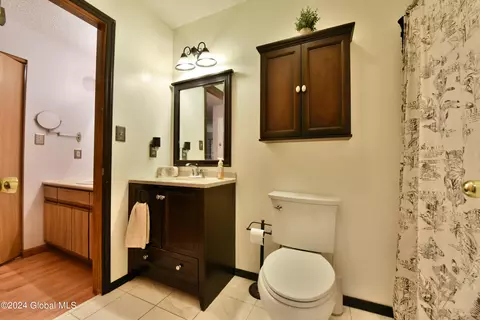 1976 Curry Rd #E139, Schenectady, NY 12303 photo 21