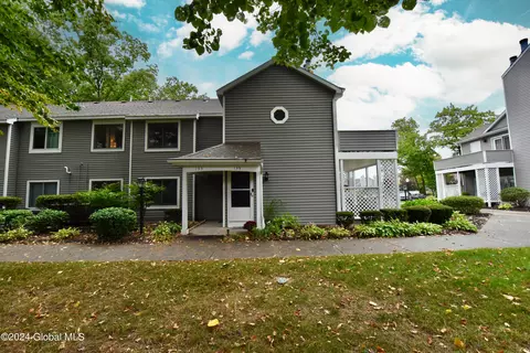 1976 Curry Rd #E139, Schenectady, NY 12303