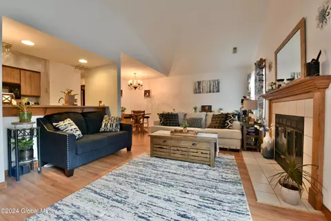 1976 Curry Rd #E139, Schenectady, NY 12303 photo 9
