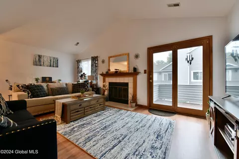 1976 Curry Rd #E139, Schenectady, NY 12303 photo 10