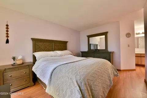 1976 Curry Rd #E139, Schenectady, NY 12303 photo 6
