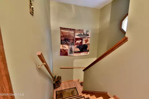 1976 Curry Rd #E139, Schenectady, NY 12303 photo 8