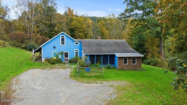 337 Lincoln Hill Rd, White Creek, NY 12057