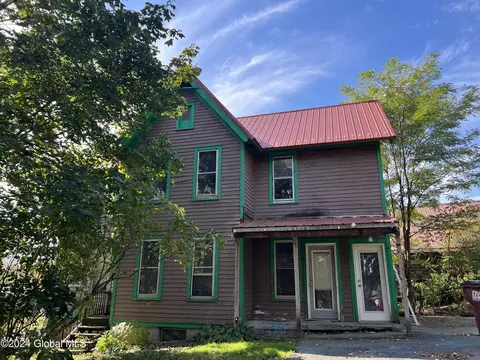 430 S Main St, Gloversville, NY 12078