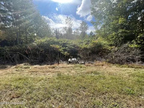 265 County Hwy 101, Gloversville, NY 12078