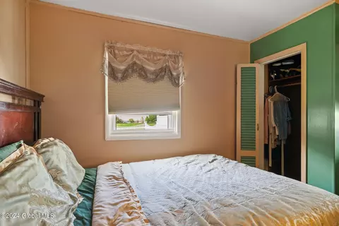 458 Chiswell Rd, Schenectady, NY 12304 photo 17