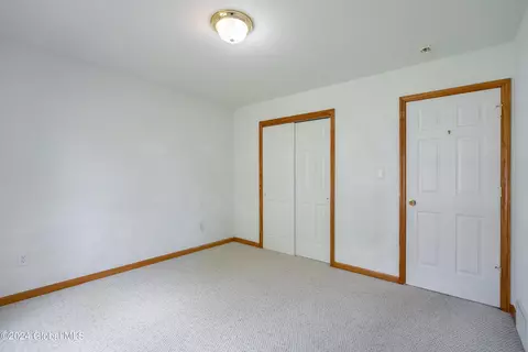 34 Stony Brook Dr, Selkirk, NY 12158 photo 30