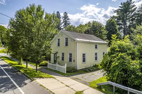 155 S Main St, Salem, NY 12865