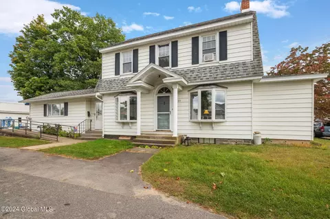 701 Hudson Ave, Schenectady, NY 12306