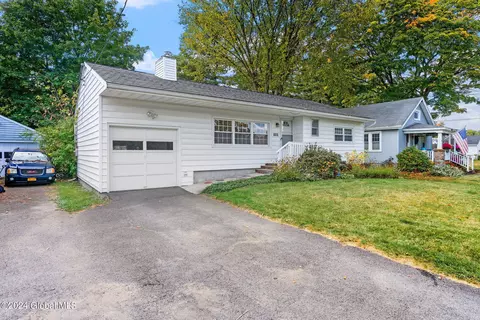 150 Marion Ave, Wynantskill, NY 12198