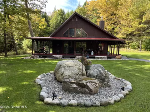 359 Buttermilk Falls Rd, Fort Ann, NY 12827