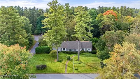 21 Fort Amherst Rd, Glens Falls, NY 12801