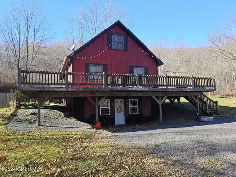 214 Beards Hollow Rd, Richmondville, NY 12149
