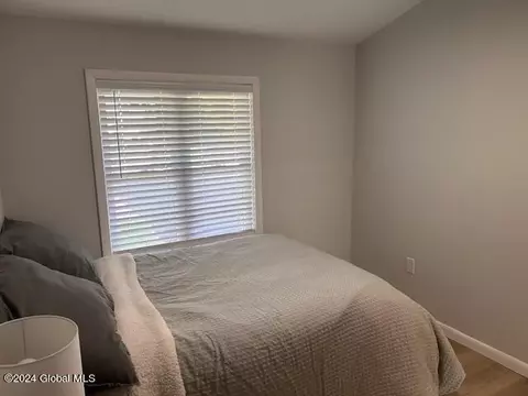 Bedroom - 332 Ferris Rd, Schenectady, NY 12304 photo 5 of 7