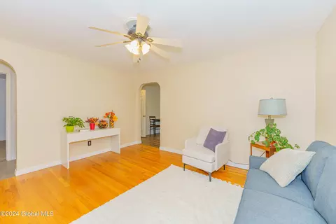 1116 Barber Dr, Schenectady, NY 12303 photo 8