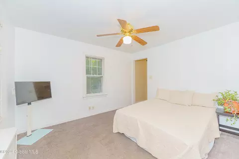 1116 Barber Dr, Schenectady, NY 12303 photo 15