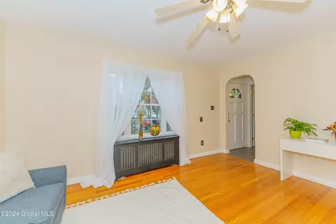 1116 Barber Dr, Schenectady, NY 12303 photo 7