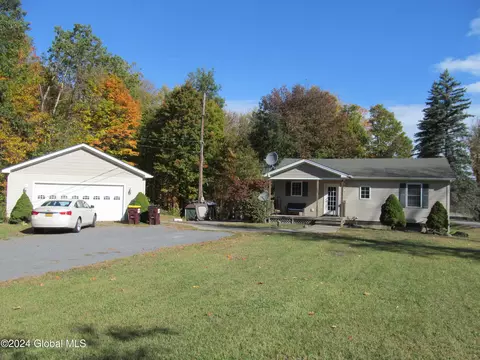 192 Marlboro Country Rd, Hartford, NY 12838