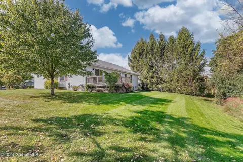 64 Silver Creek Dr, Selkirk, NY 12158 photo 2