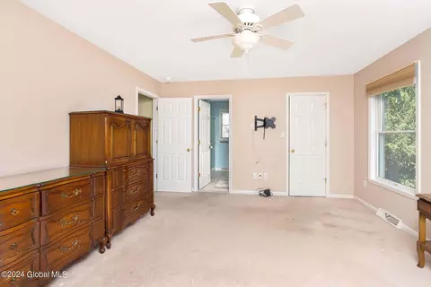 64 Silver Creek Dr, Selkirk, NY 12158 photo 23