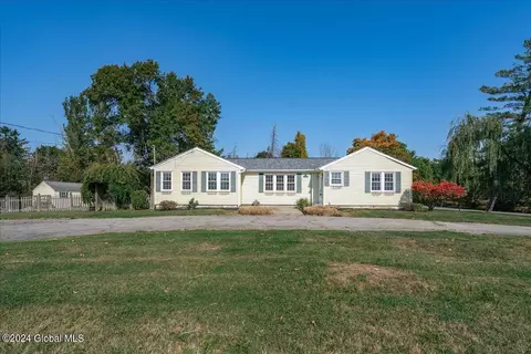 2359 New Scotland Rd, Voorheesville, NY 12186