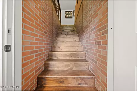Entry Way - 29 Hackett St, Selkirk, NY 12158 photo 6 of 7