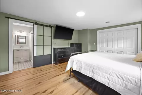Bedroom - 29 Hackett St, Selkirk, NY 12158 photo 2 of 10