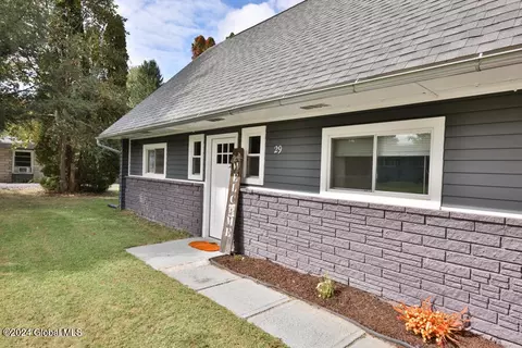 Exterior - 29 Hackett St, Selkirk, NY 12158 photo 1 of 2