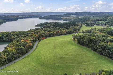 View/Area - 577 Valley Falls Rd, Melrose, NY 12121 photo 4 of 5