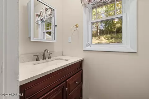 Bath - 91 Brunswick Rd, Troy, NY 12180 photo 1 of 3
