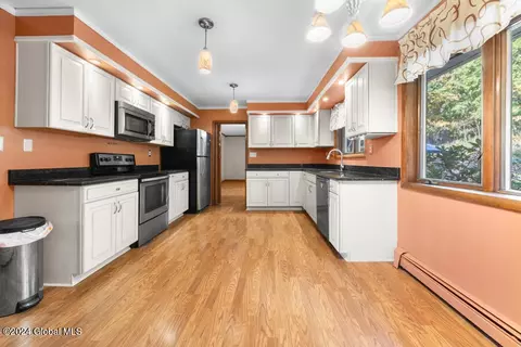 Kitchen - 91 Brunswick Rd, Troy, NY 12180 photo 1 of 4
