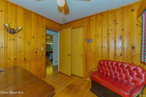 Entry Way - 150 Cromer Ave, Schenectady, NY 12304 photo 1 of 1