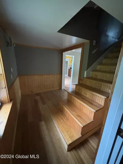 Entry Way - 2425 Consaul Rd, Schenectady, NY 12304 photo 3 of 3