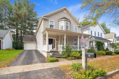 18 Furlong St, Saratoga Springs, NY 12866